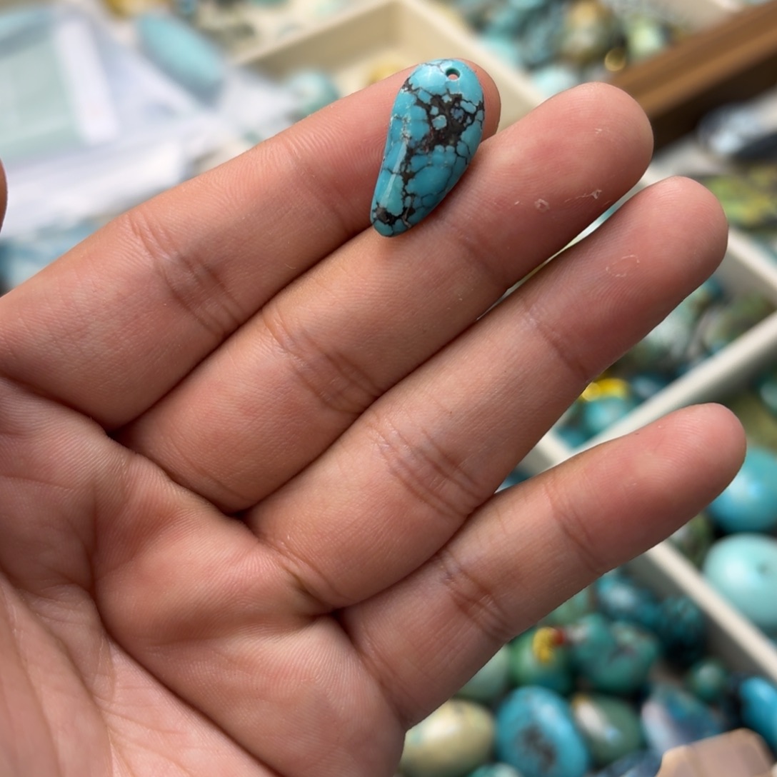 南红玛瑙未镶嵌绿松石