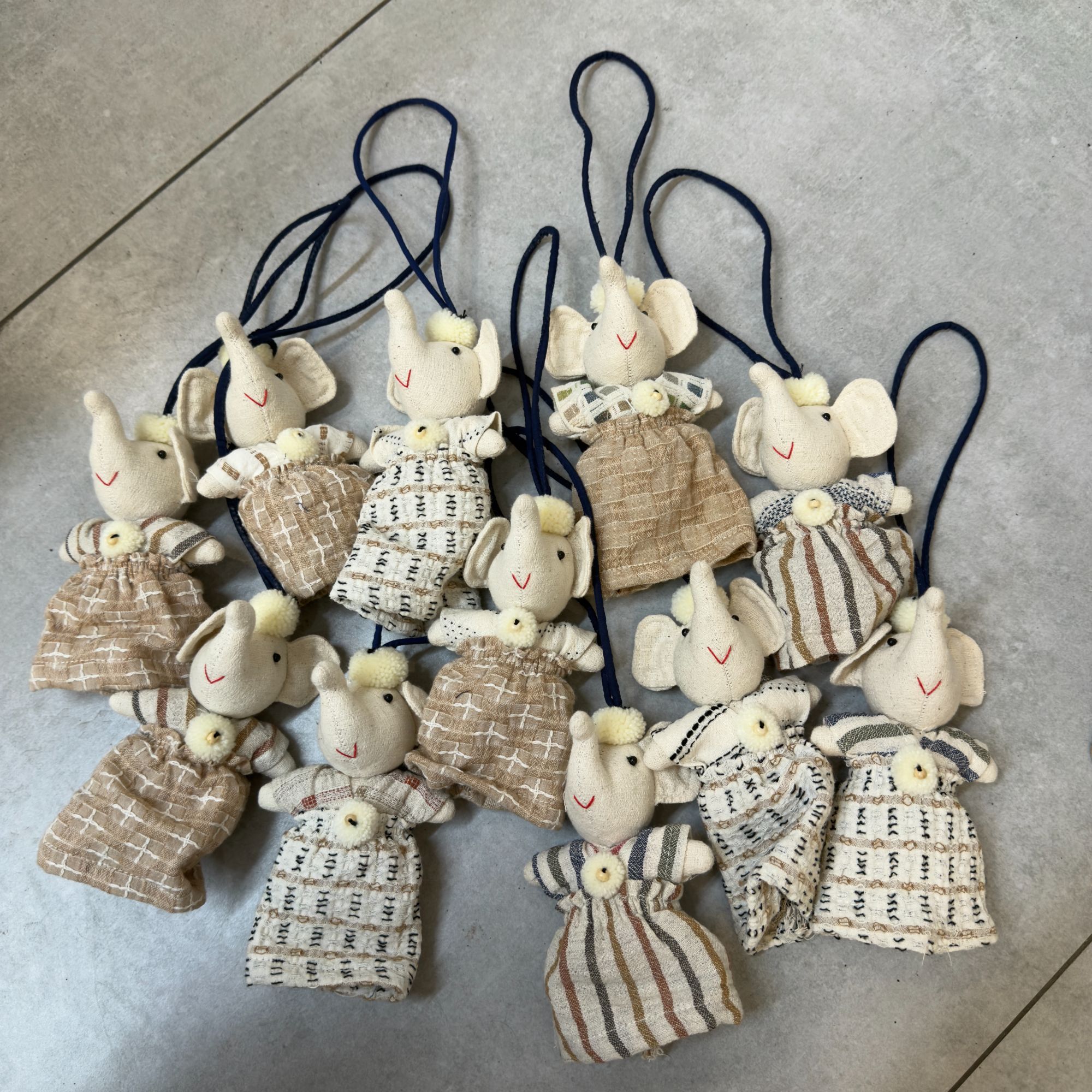 穿裙子的小象棉麻手工挂件包包挂饰