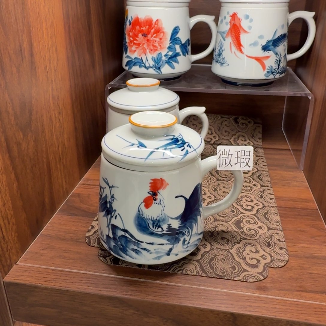 釉下手绘茶具微瑕