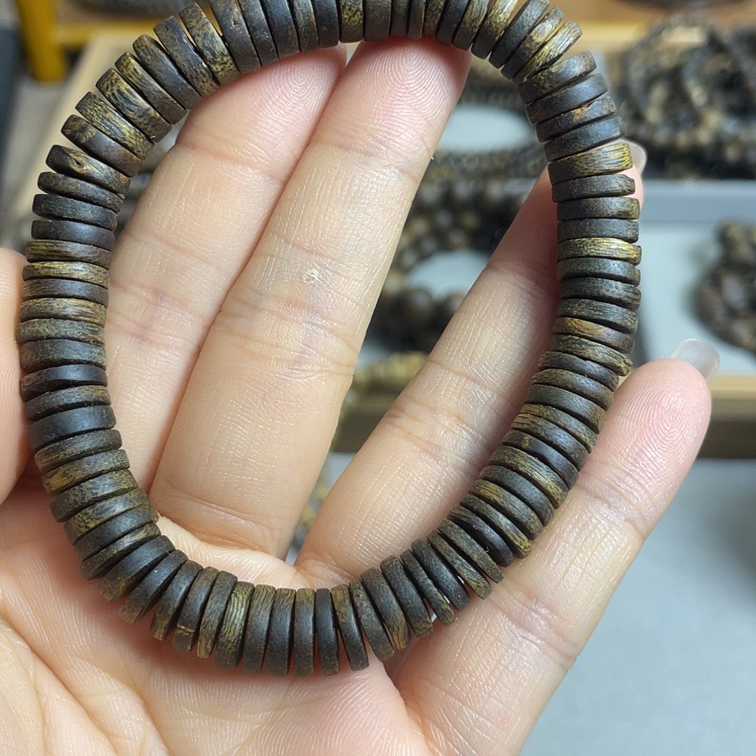 百***台沉香碎屑沉香棋楠沉香老料单圈厚片沉水级花香韵