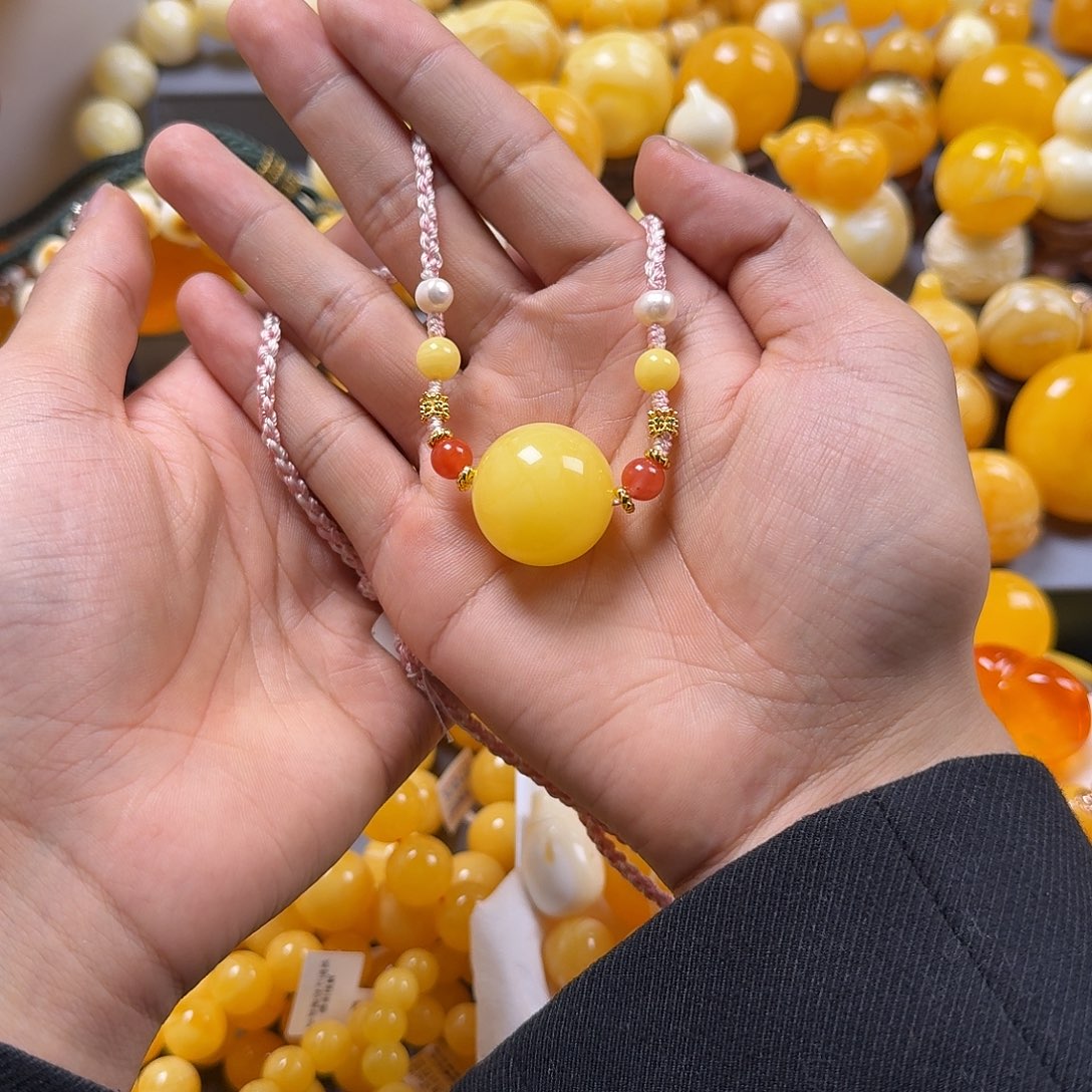 琥珀珠宝奇石未镶嵌锁骨24mm