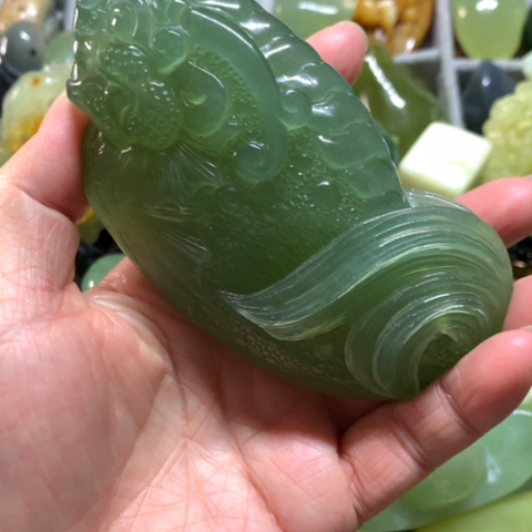 蛇纹石玉未镶嵌手把件