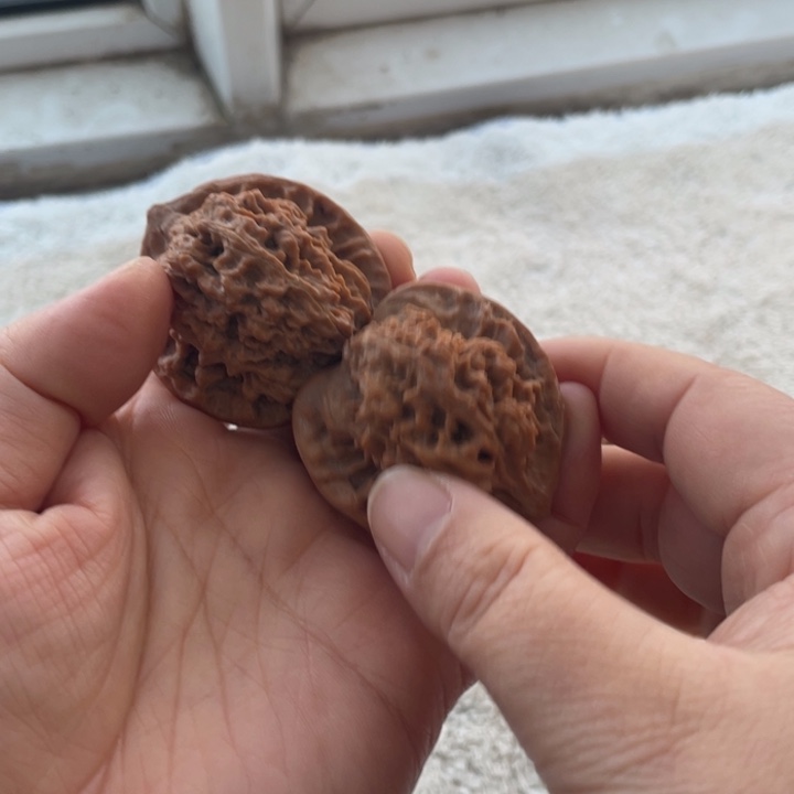 峰***核桃秦岭山脉文玩