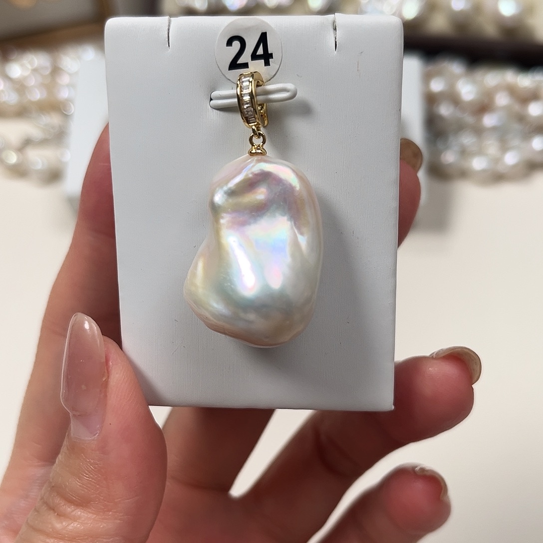 银S925镶嵌淡水珍珠颈饰