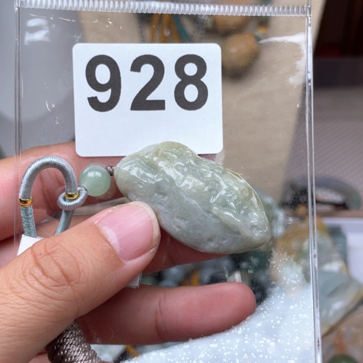 【闪购商品】翡翠颈饰未镶嵌邢****鞋翡翠