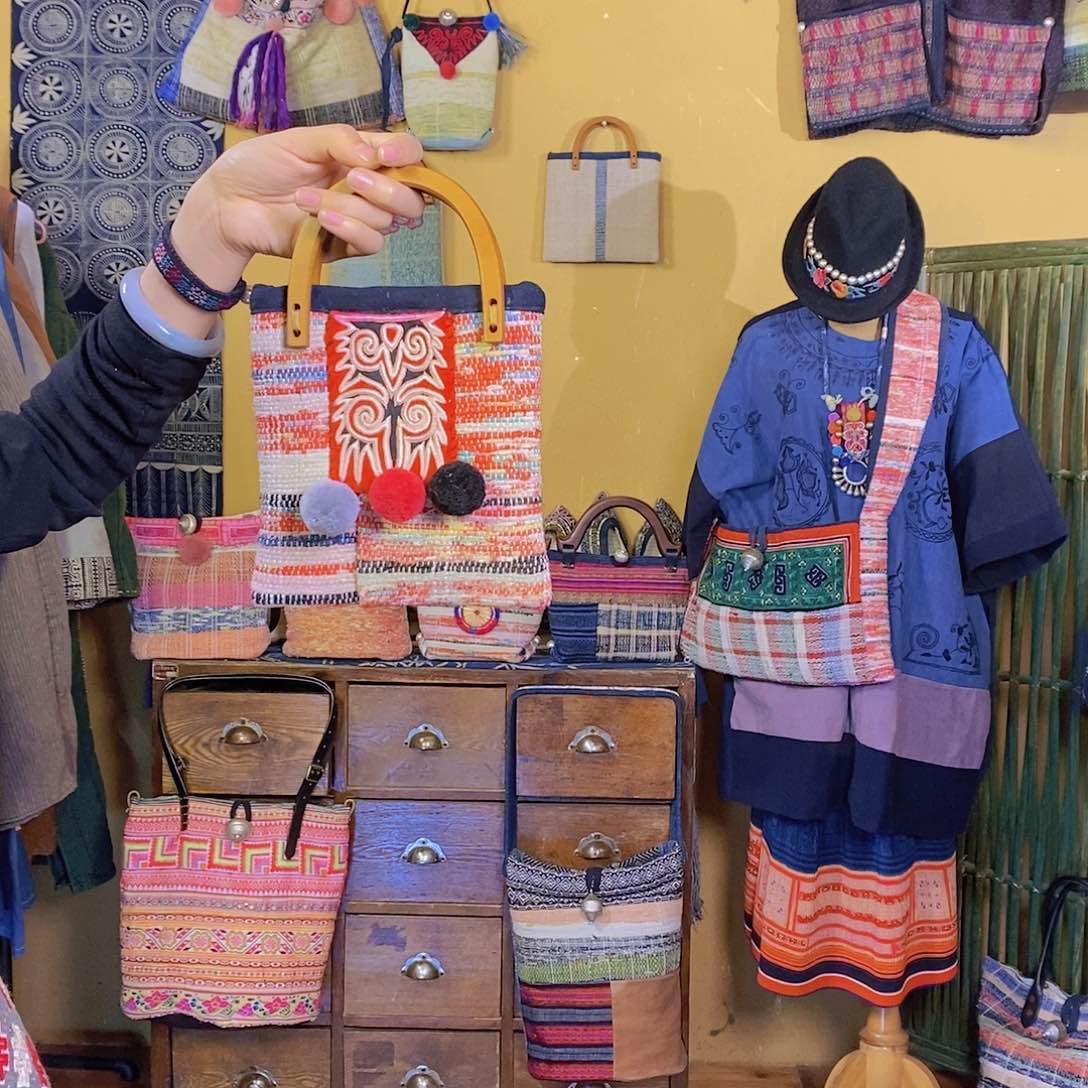 织绣手工制作包包