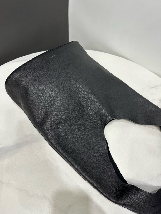 95新  THE ROW bindle hobo包30cm/JJ05010623