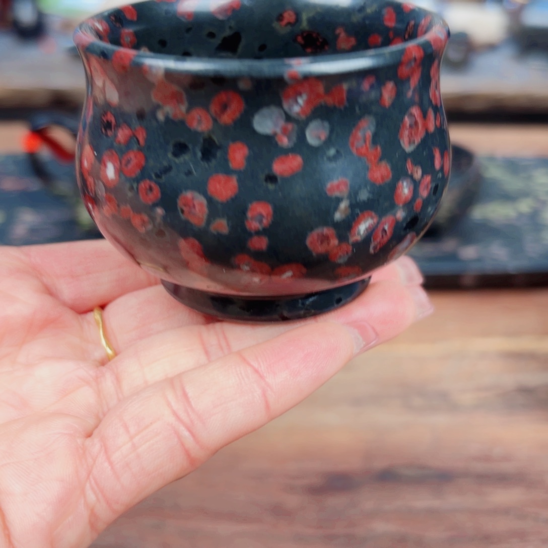 康能美玉瓷安山玉