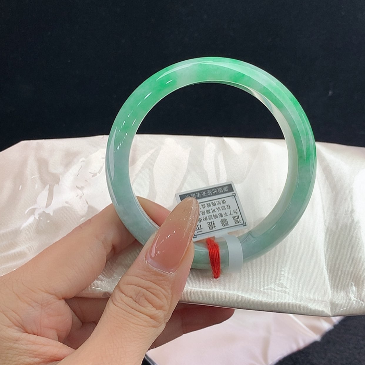 【闪购商品】未镶嵌手镯翡翠正59.8