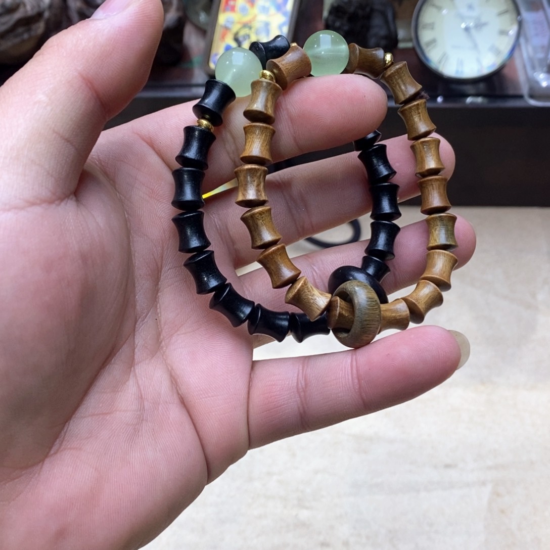 大叶紫檀（黑酸枝木类）