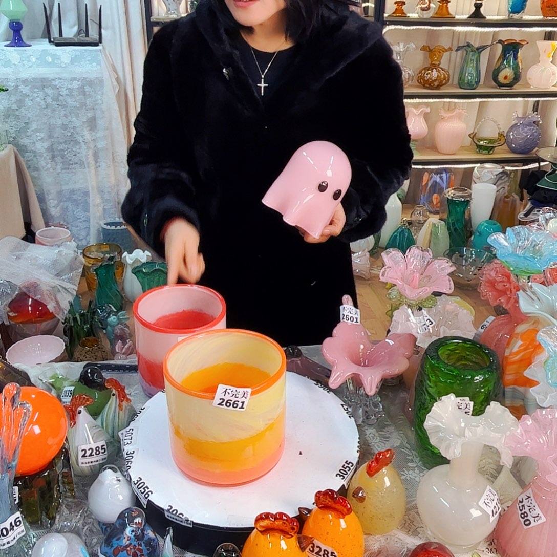 2661 家悦美居琉璃摆件不完美