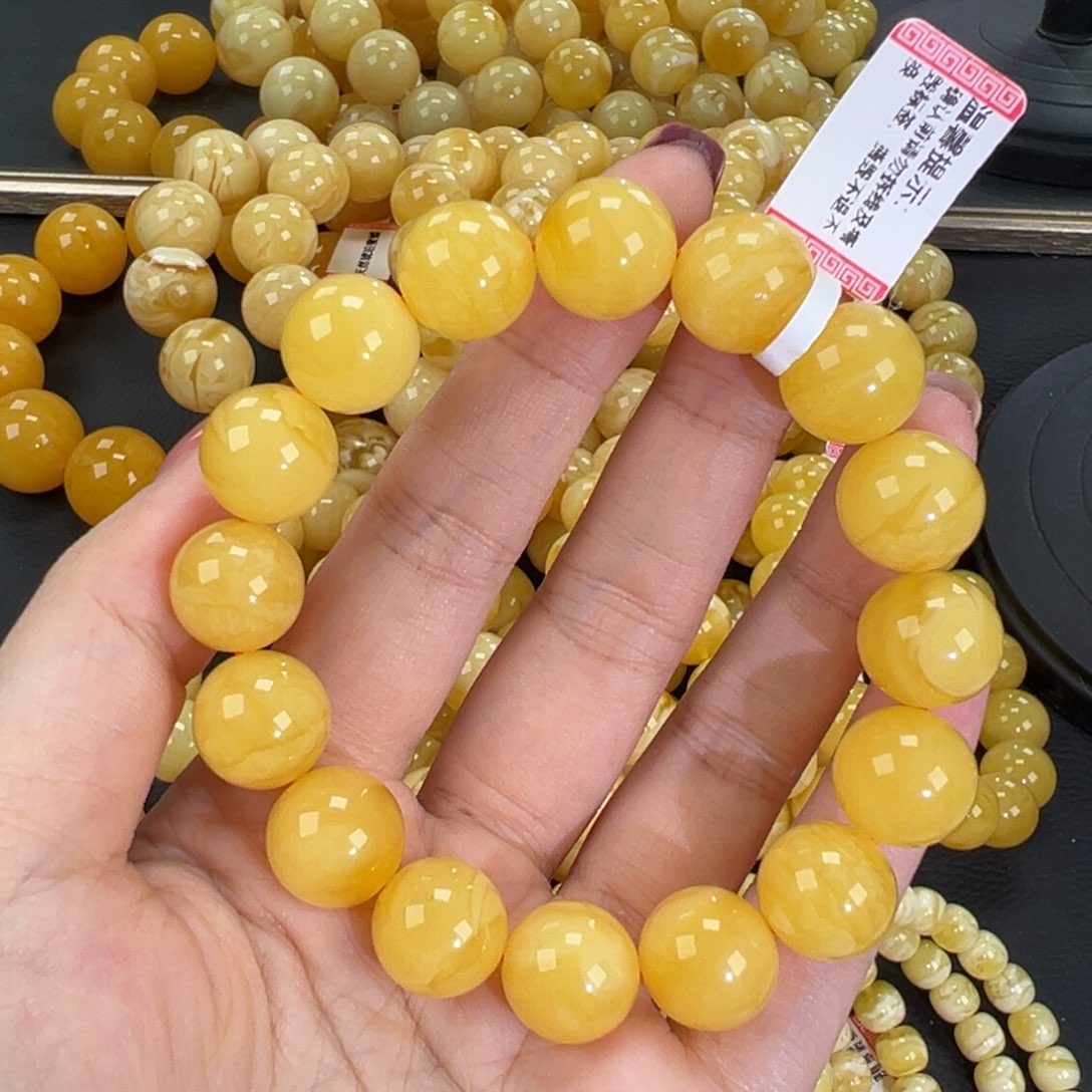 琥珀未镶嵌手链23.3焦皮鸡油黄