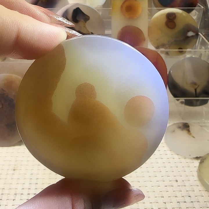 玛瑙/玉髓未镶嵌珠宝奇石