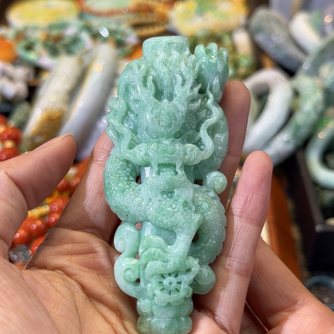 翡翠颈饰未镶嵌待编款