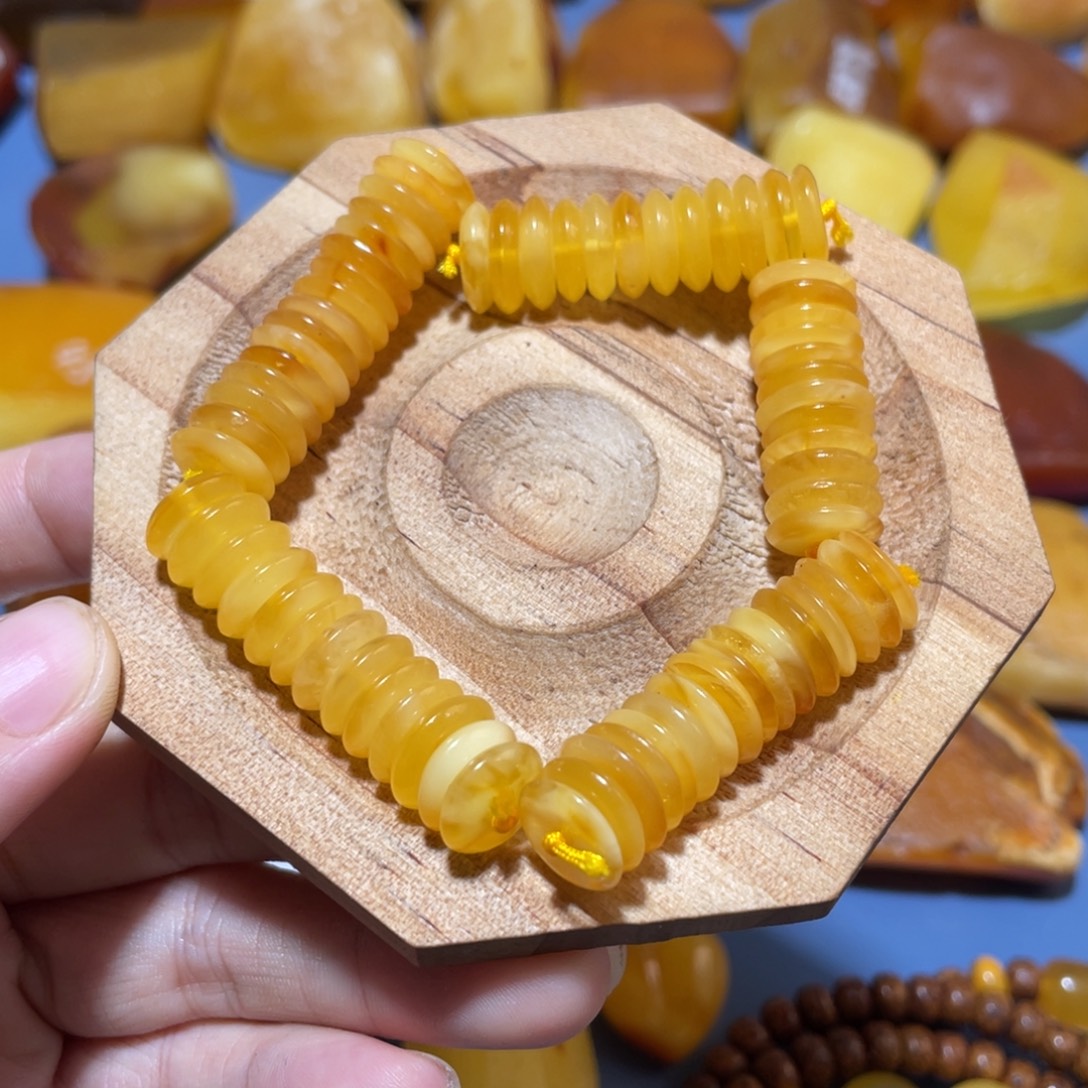 未镶嵌定制蜜蜡手串
