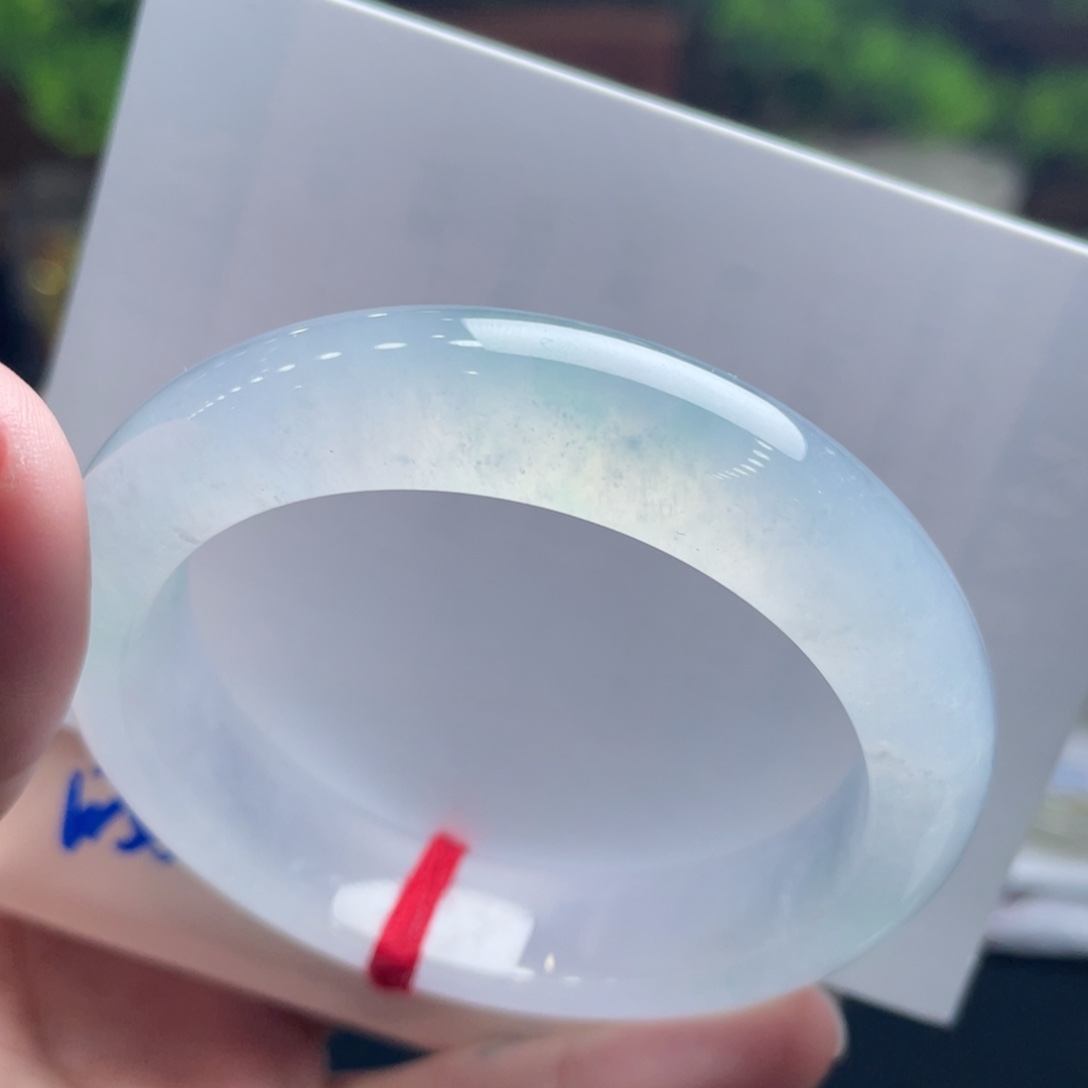翡翠未镶嵌手镯50.6幻彩起光 