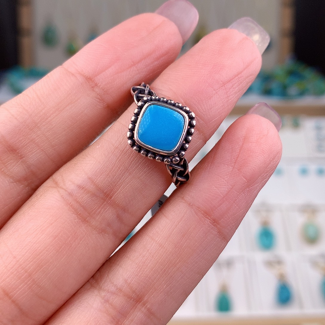 银S925镶嵌绿松石戒指