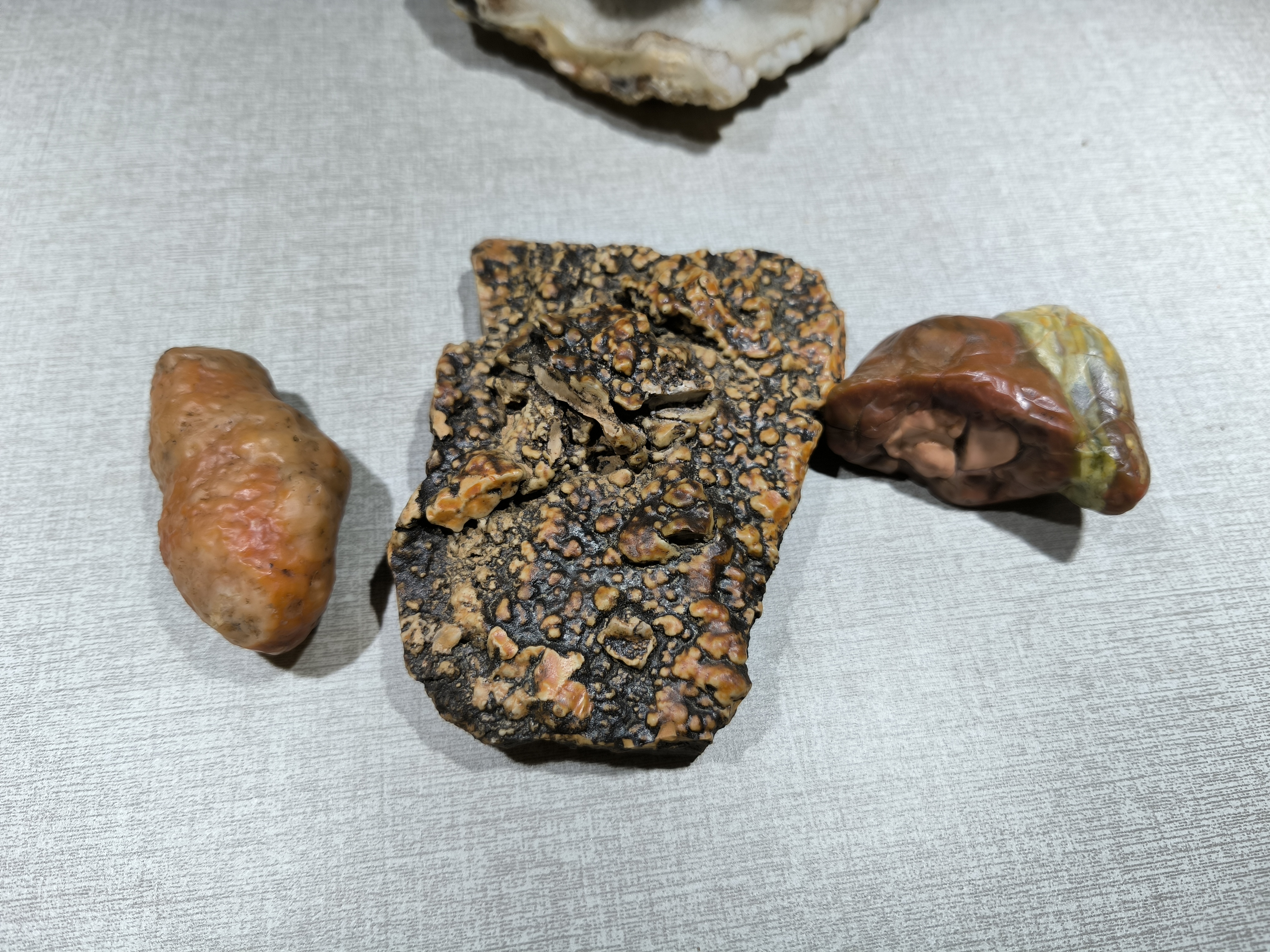 阿拉善天然戈壁石精品