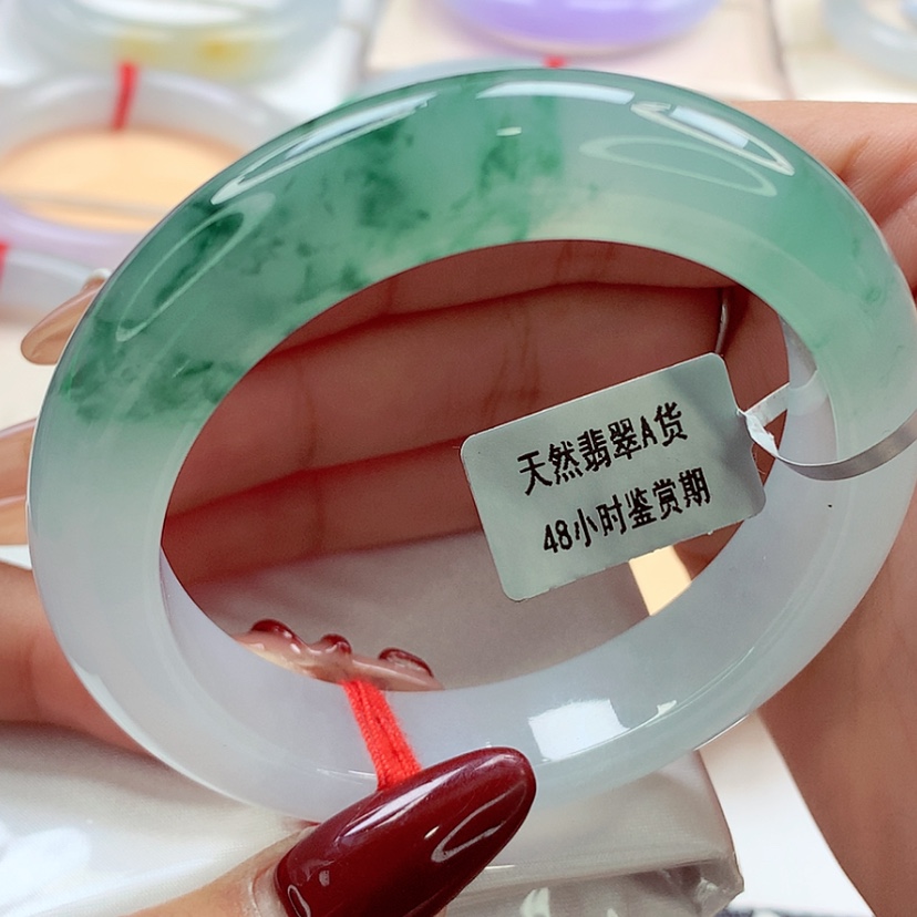 【闪购商品】翡翠手镯未镶嵌师妹