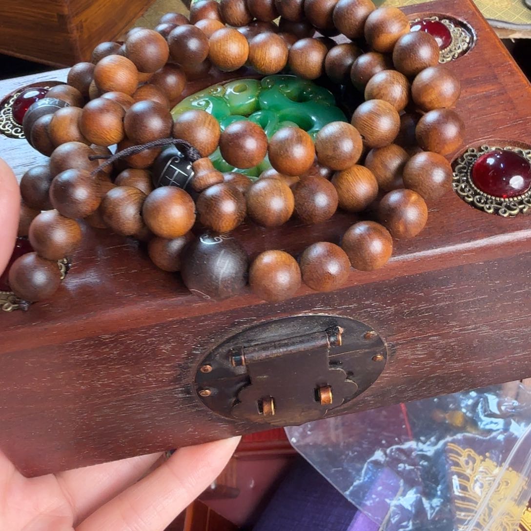 滴血莲花菩提手串