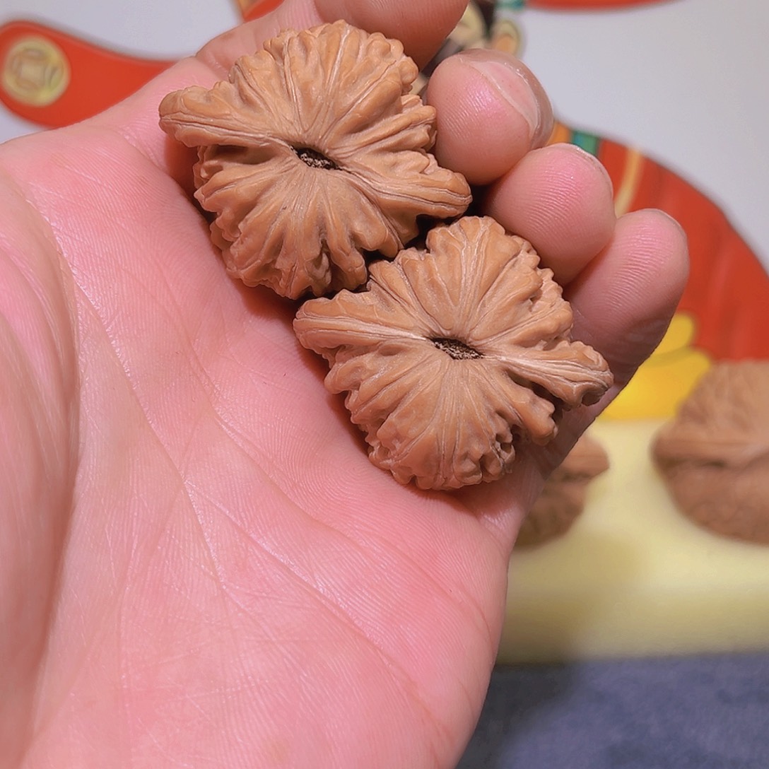 文玩核桃吊坠拾*壹汉高楼39
