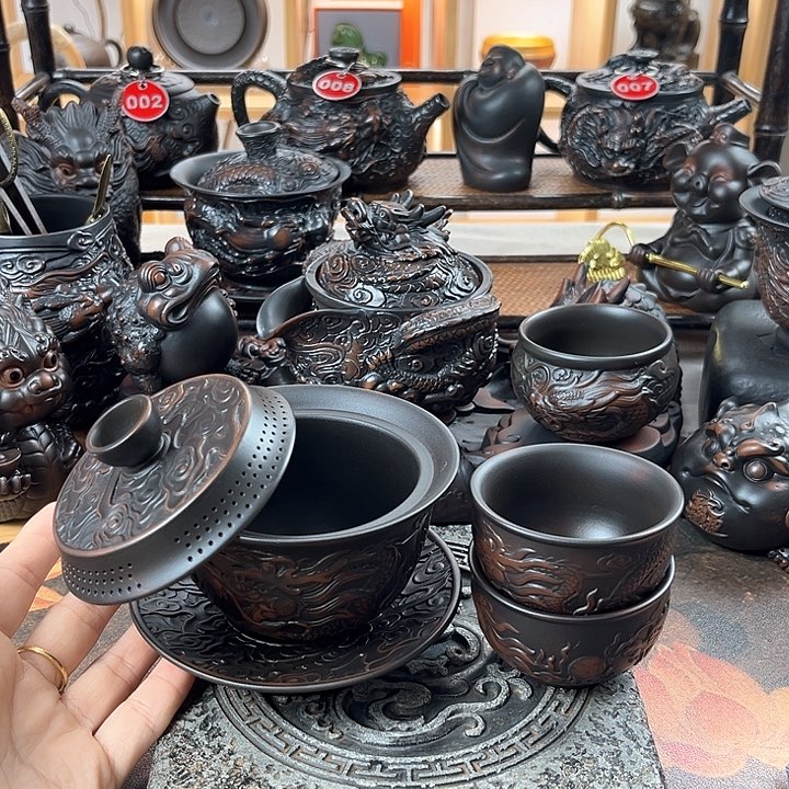 壶云南建水紫陶壶