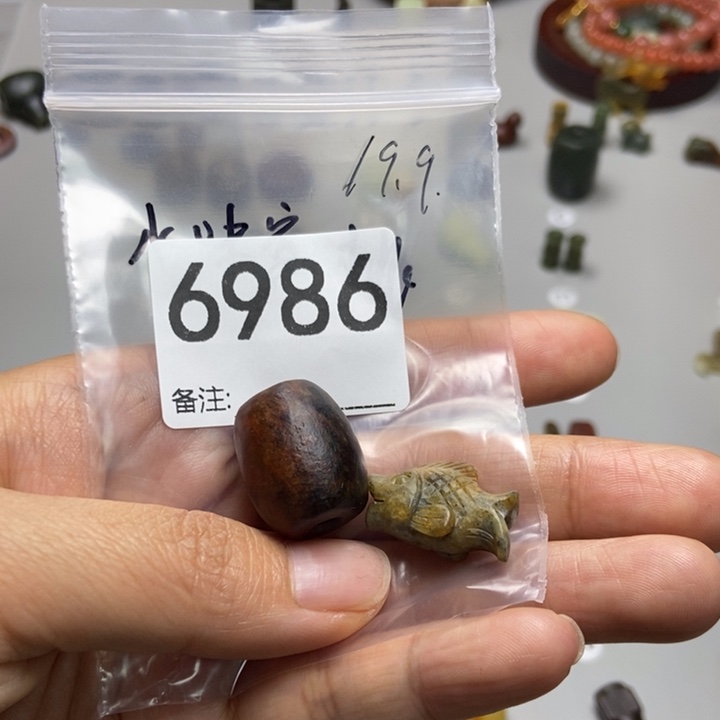 水****蛇纹石玉未镶嵌项链