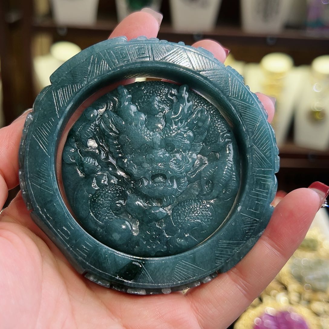 翡翠吊坠(不含链)未镶嵌手镯61#
