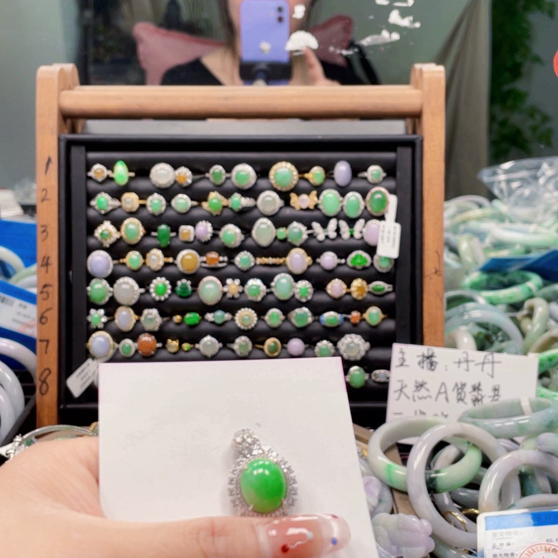 翡翠未镶嵌手镯天然翡翠Ａ货