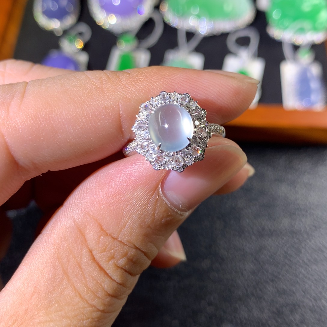 翡翠18K金镶嵌戒指翡翠