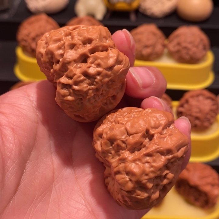 文玩核桃41尺蛤蟆头