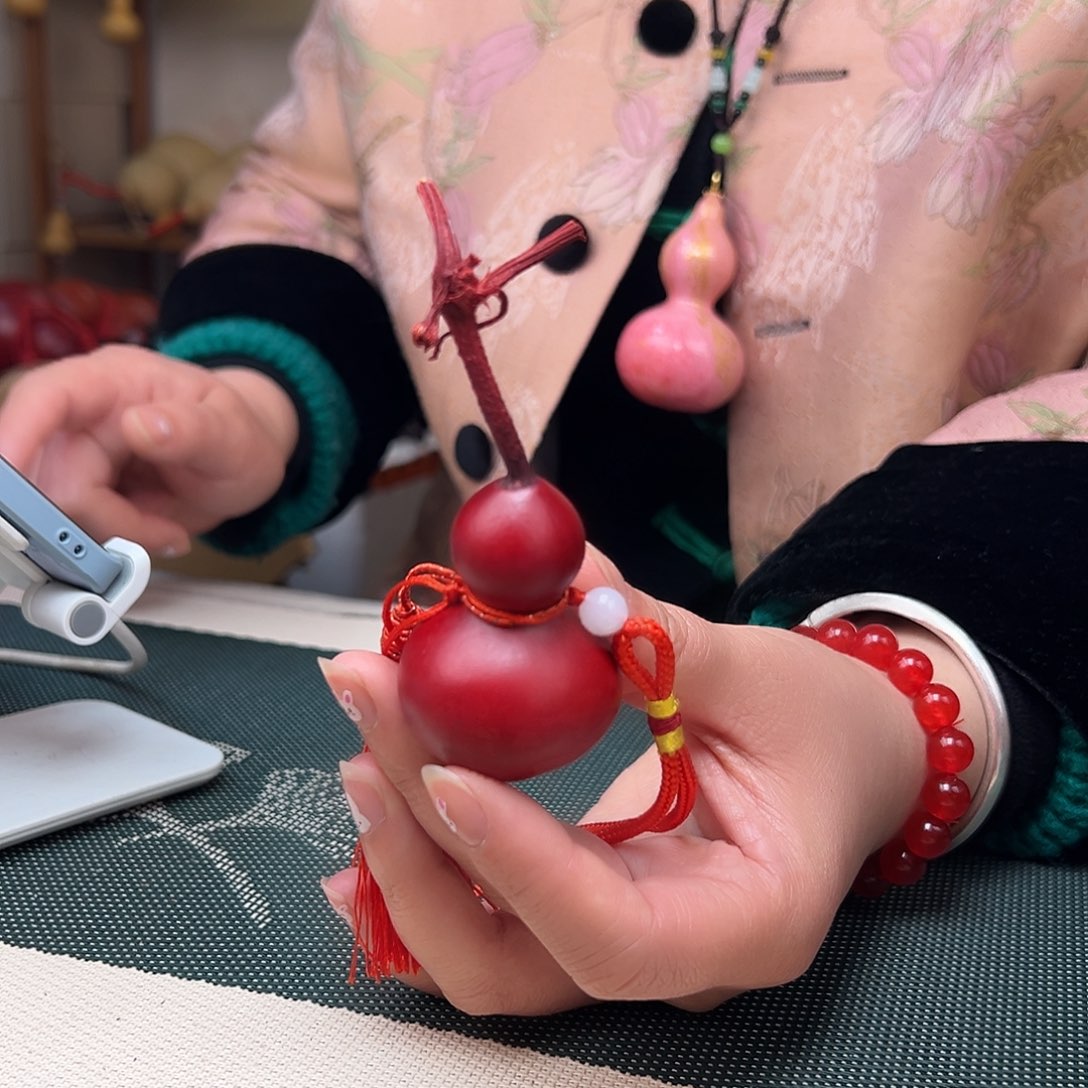 40-------------------------