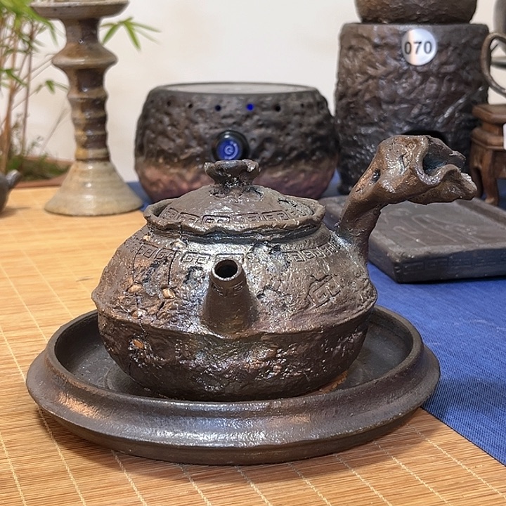 祖****坤侧把壶非比柴烧