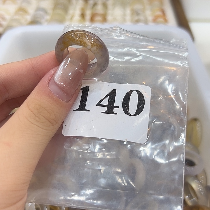 合金戒指玛瑙/玉髓140港12