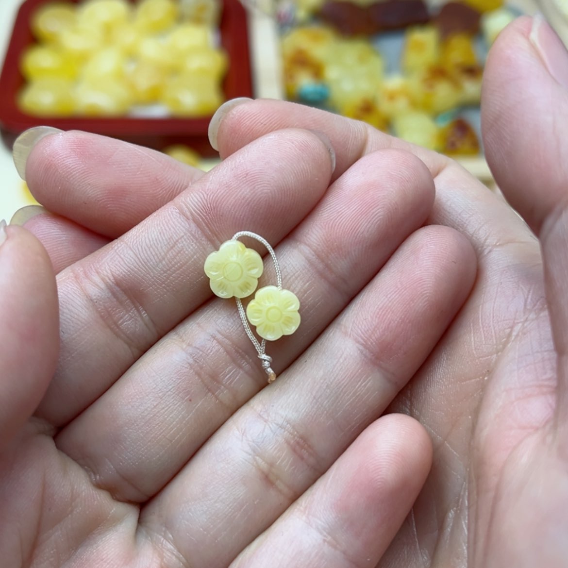 【闪购商品】蜜蜡裸石未镶嵌配饰