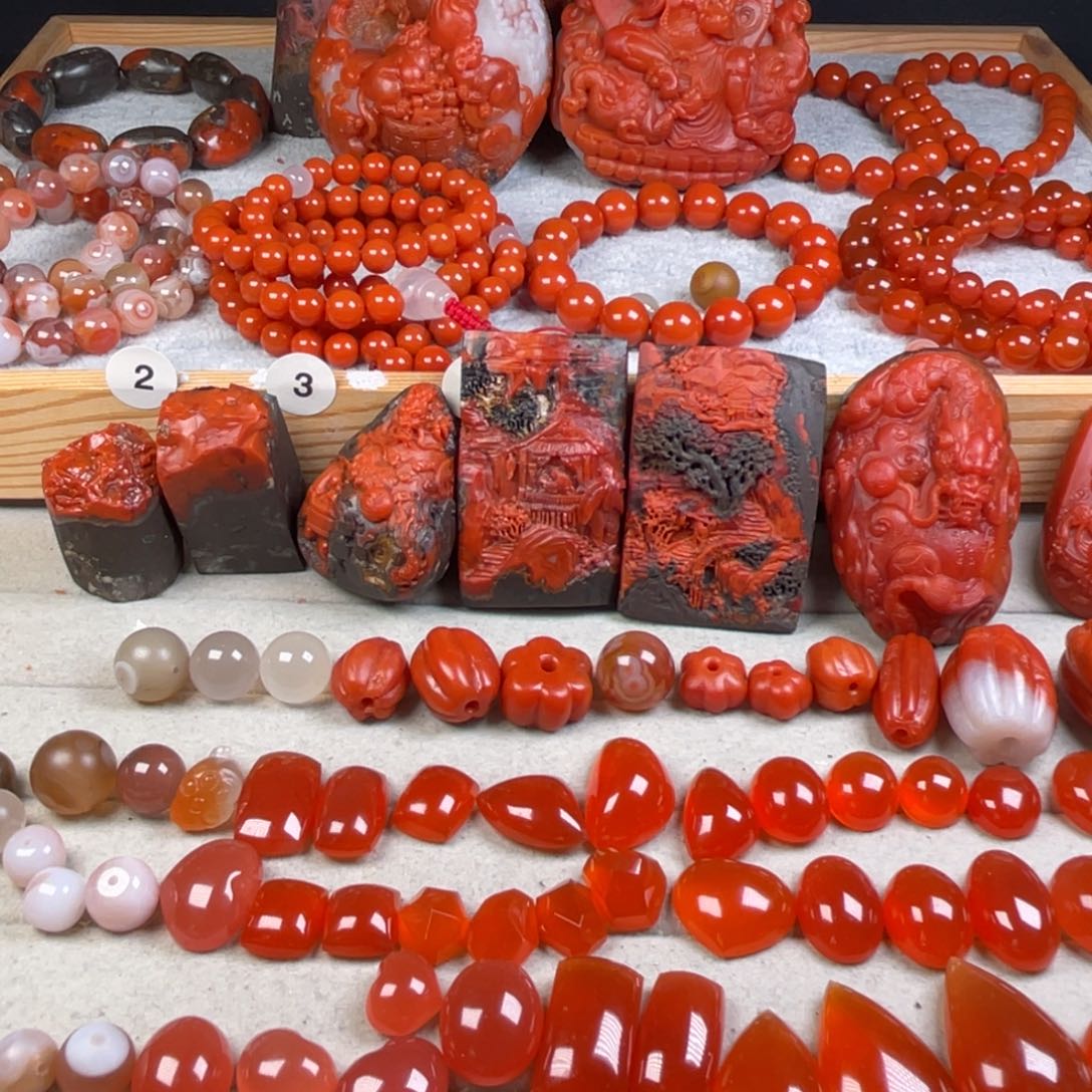 南红玛瑙天然原矿杨柳八字眼单珠卡15+未镶嵌默**闻