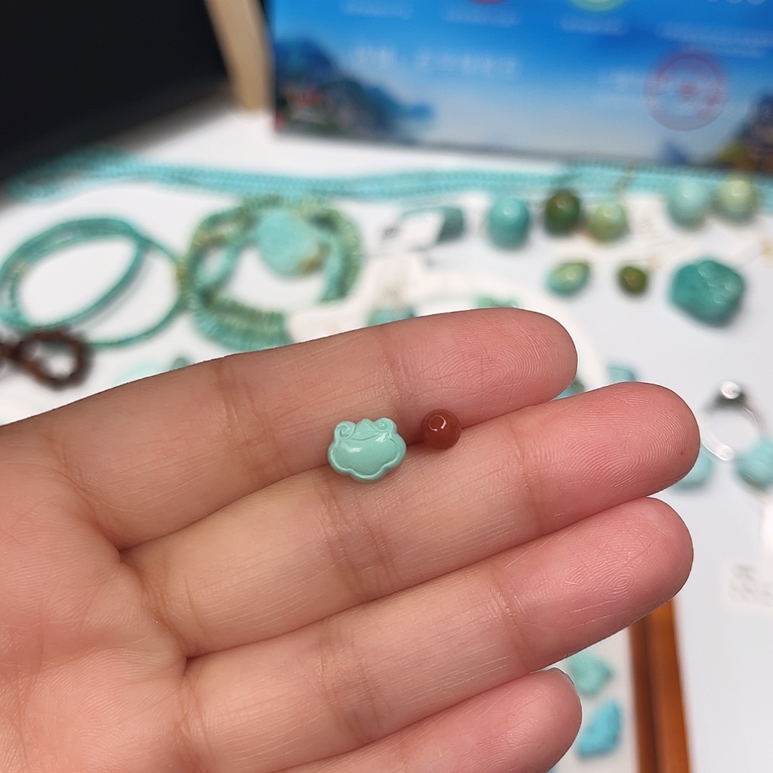 绿松石未镶嵌珠宝半成品