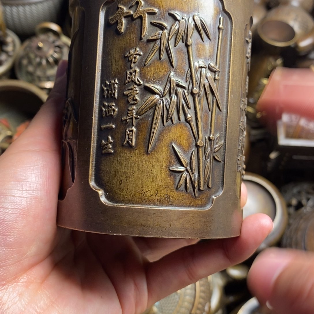 精美铜器做工精良