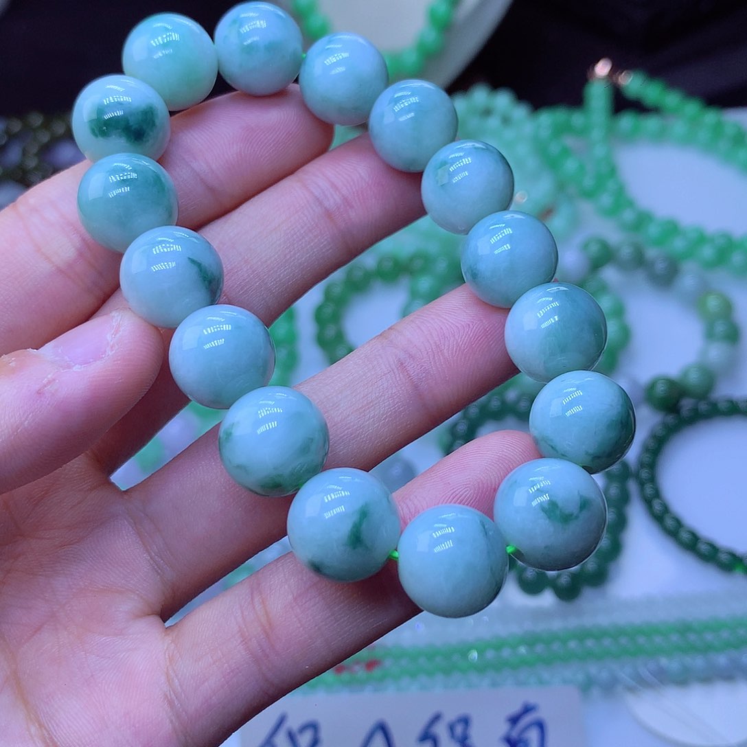 翡翠毛衣链未镶嵌