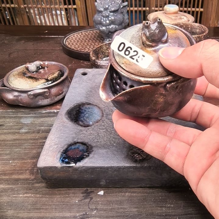 缸新年快乐除夕快乐625