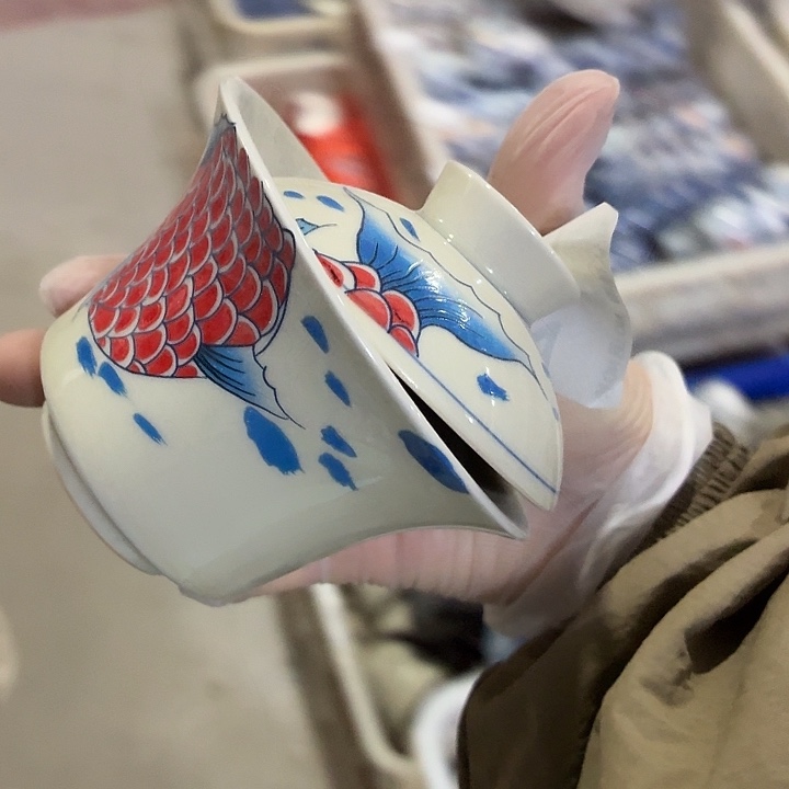 茶具微暇，介意勿拍