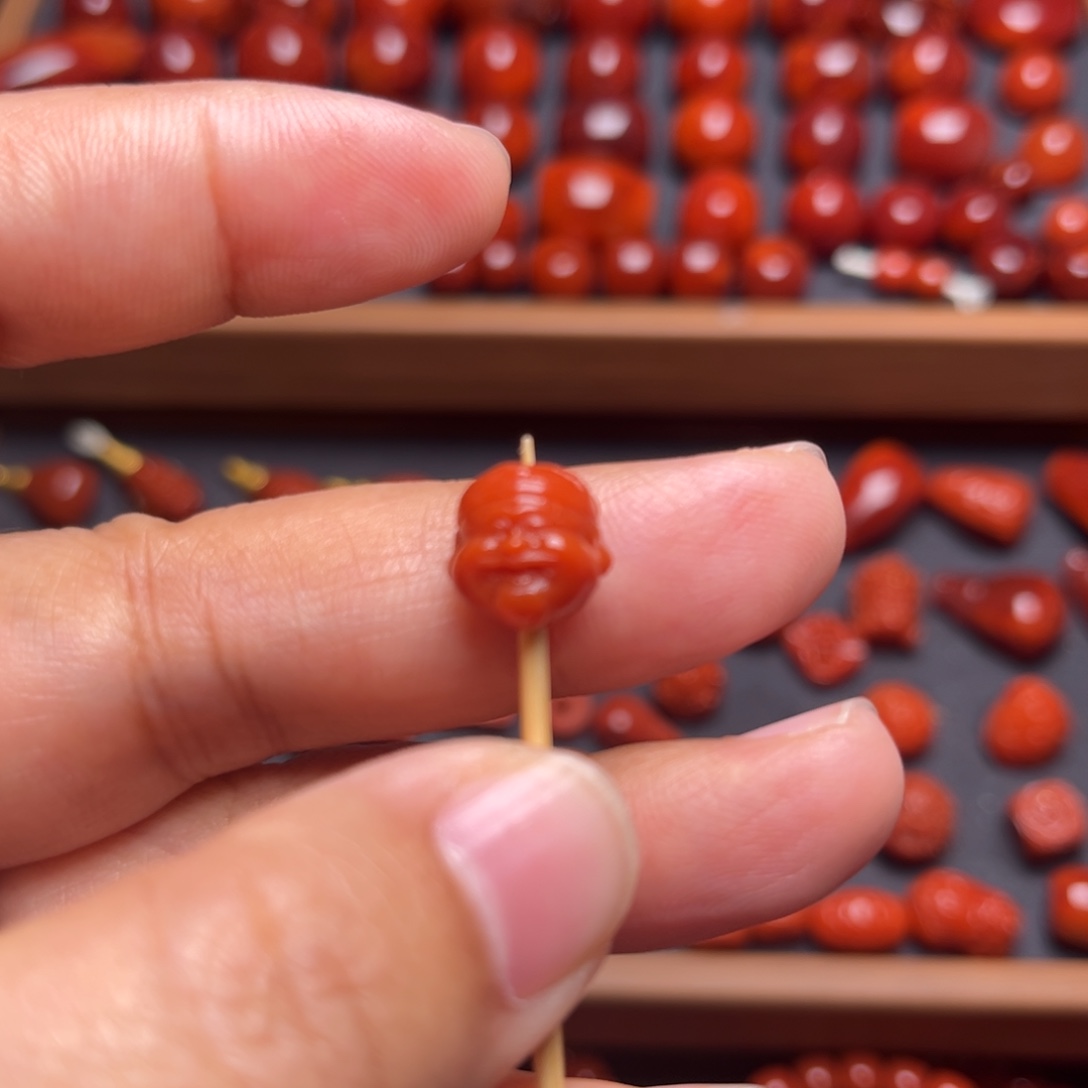 南红玛瑙配饰未镶嵌财神配饰卡10.3mm