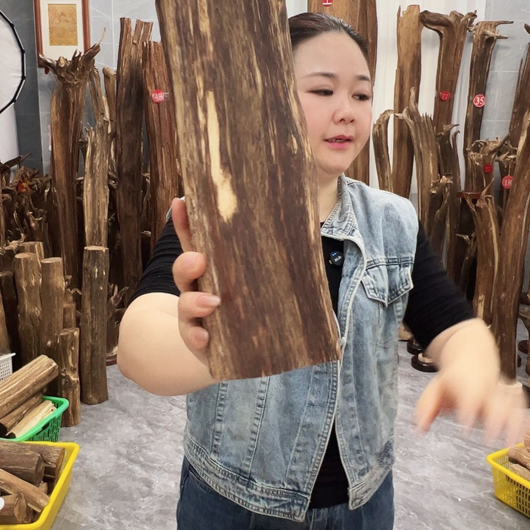 沉香碎屑沉香原料摆件工艺品