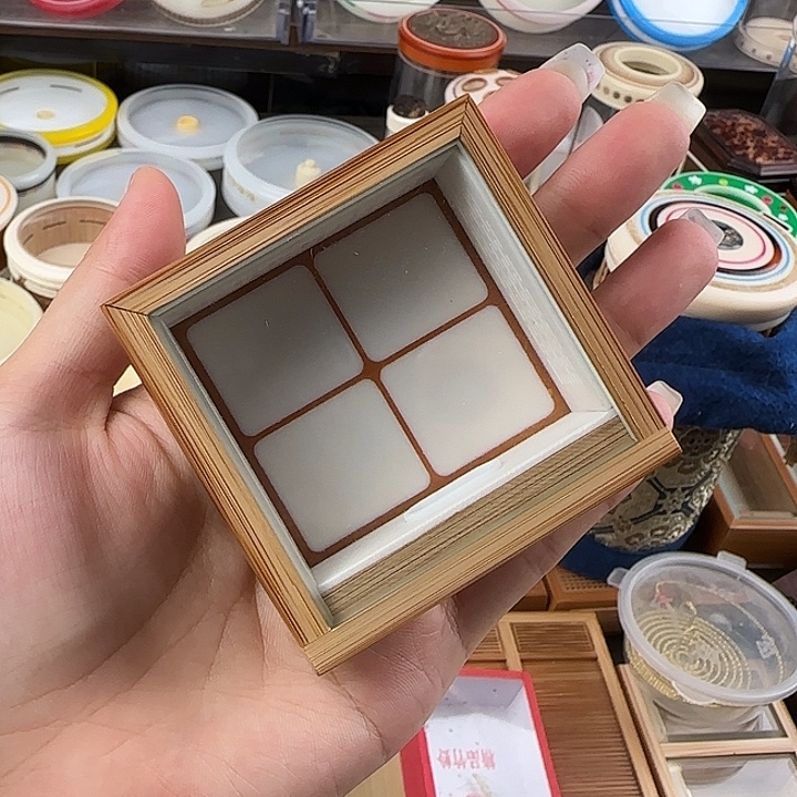 蟋蟀三面开窗金钟盒背铅梅妃送虫