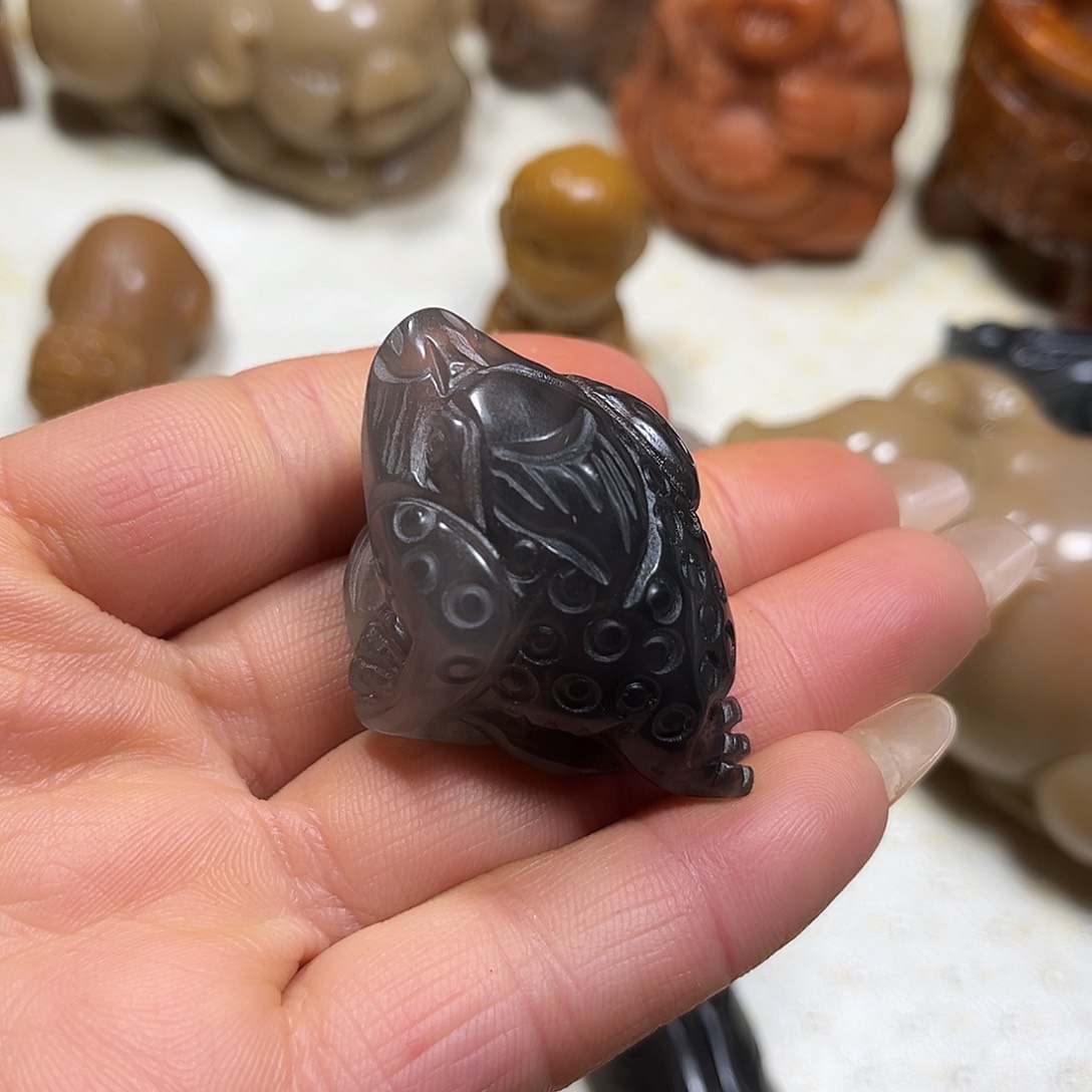 白玉菩提吊坠白玉菩提吊坠