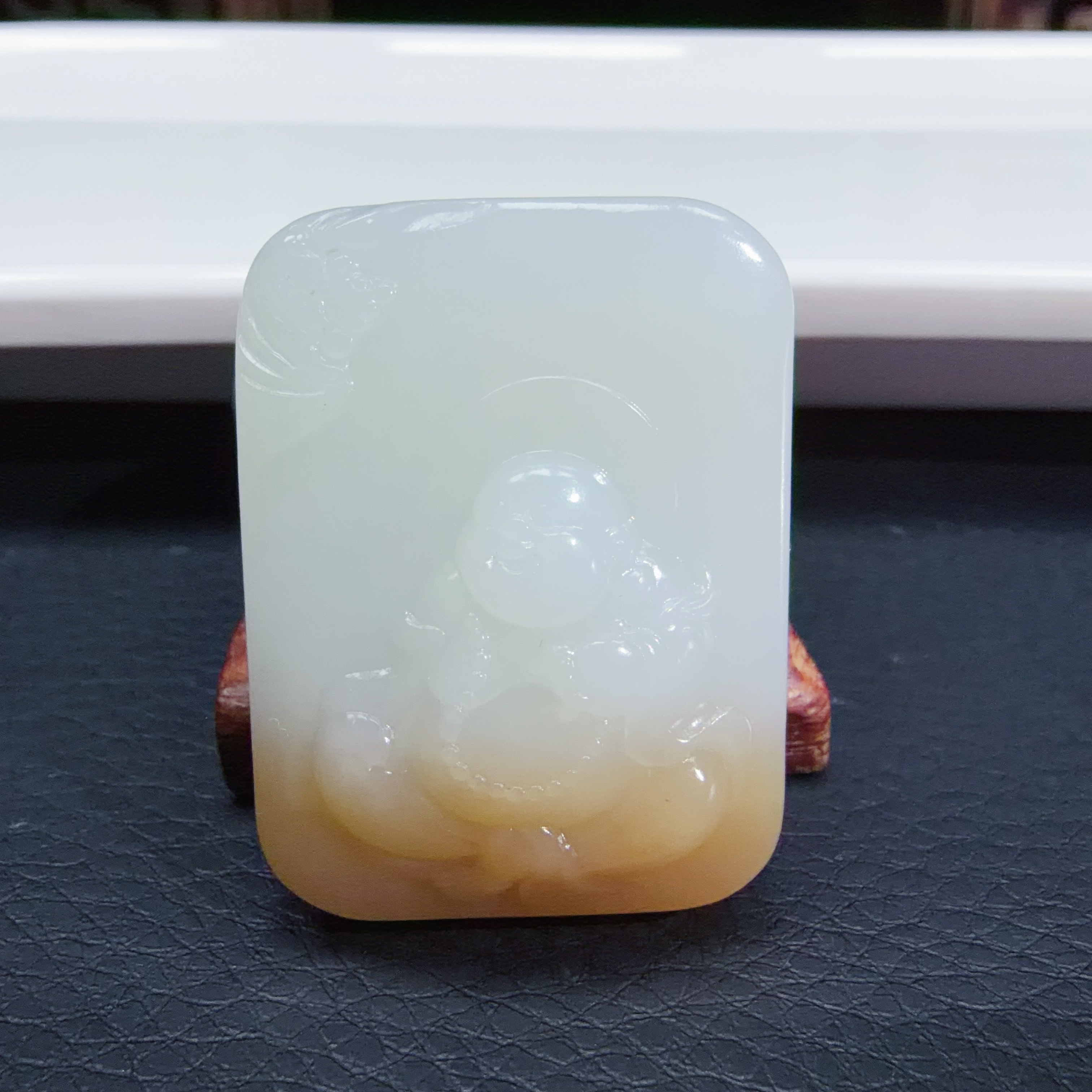 【伟伟鉴定】和田玉 糖白 佛公牌子 吊坠 35×26×10 时尚精品