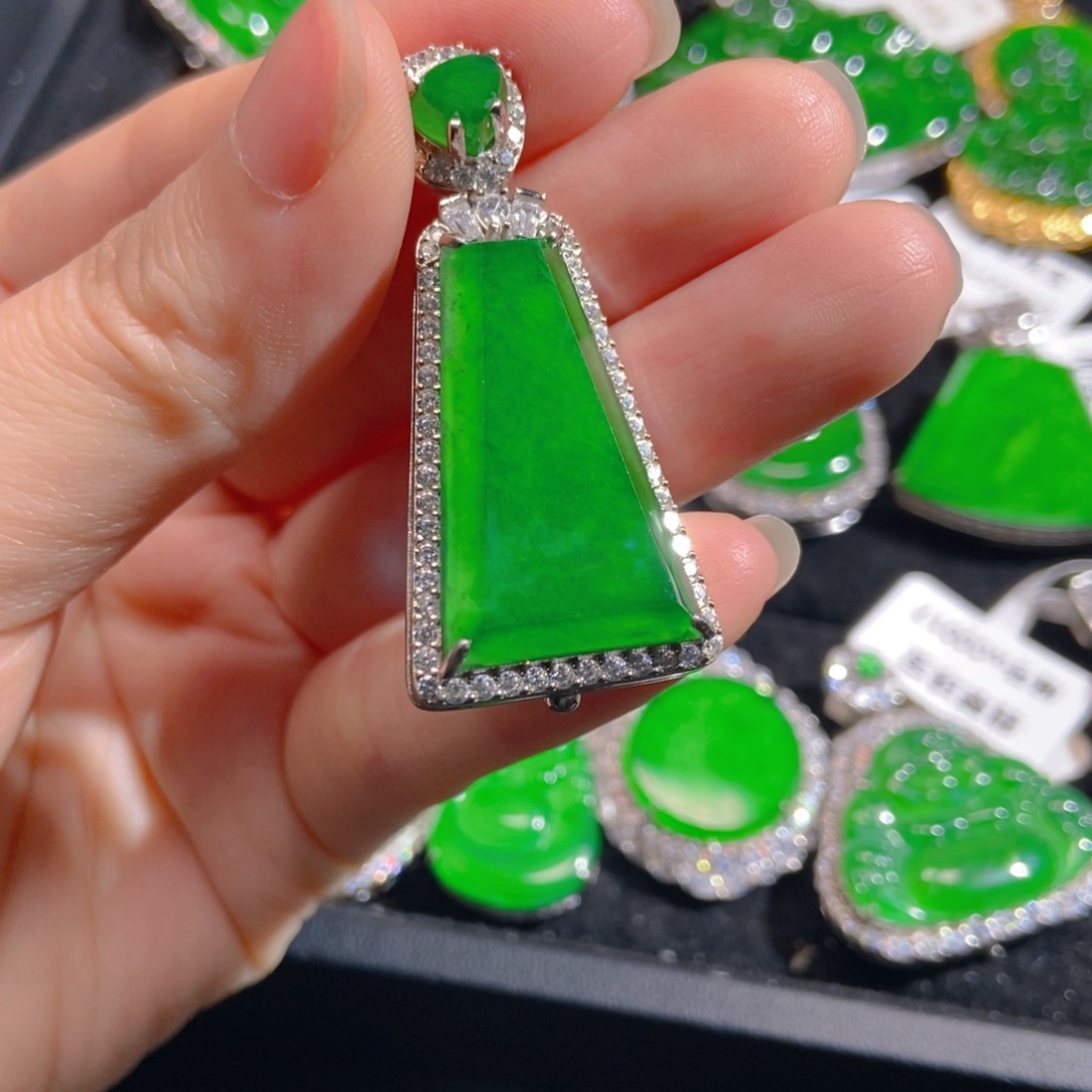 翡翠银S925镶嵌吊坠(不含链)