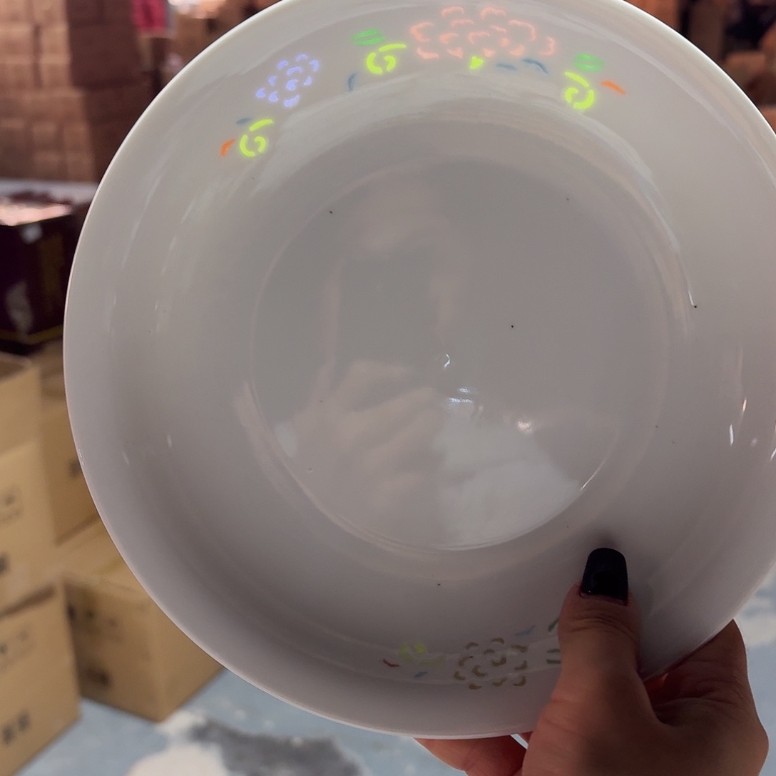 景德镇8英寸盘七彩两个微瑕花弄影