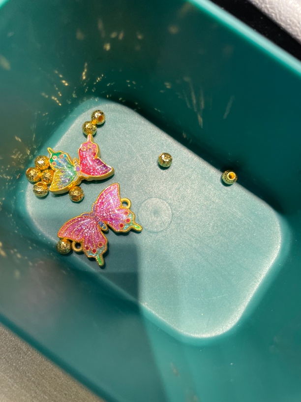 足金           4满a2b10