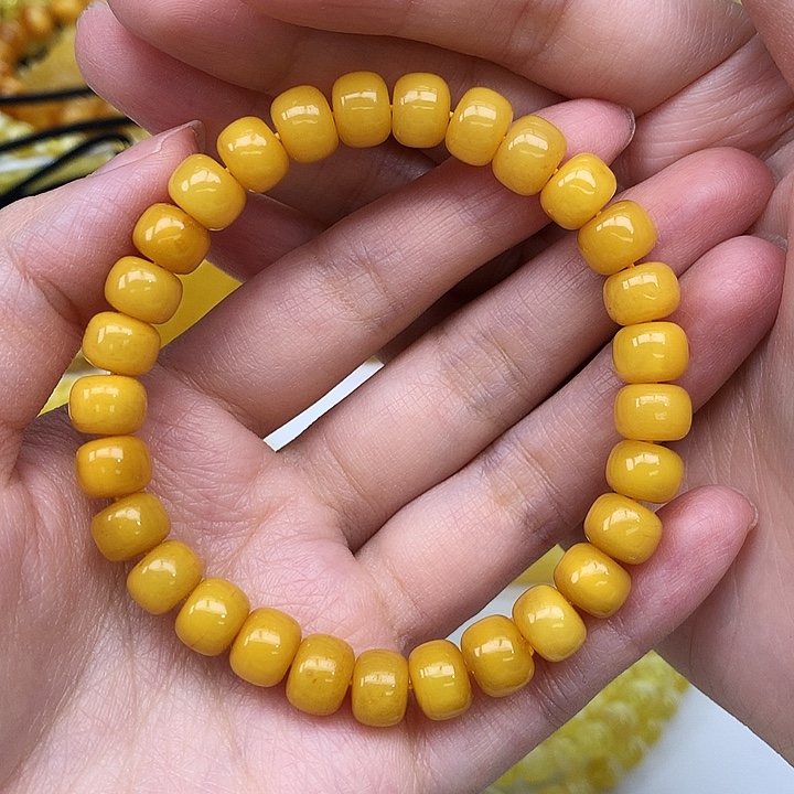 蜜蜡未镶嵌珠宝奇石